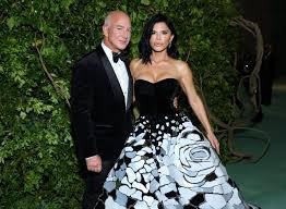 https://news.artnet.com/art-world/jeff-bezos-lauren-sanchez-bezos-met-gala-2715793
